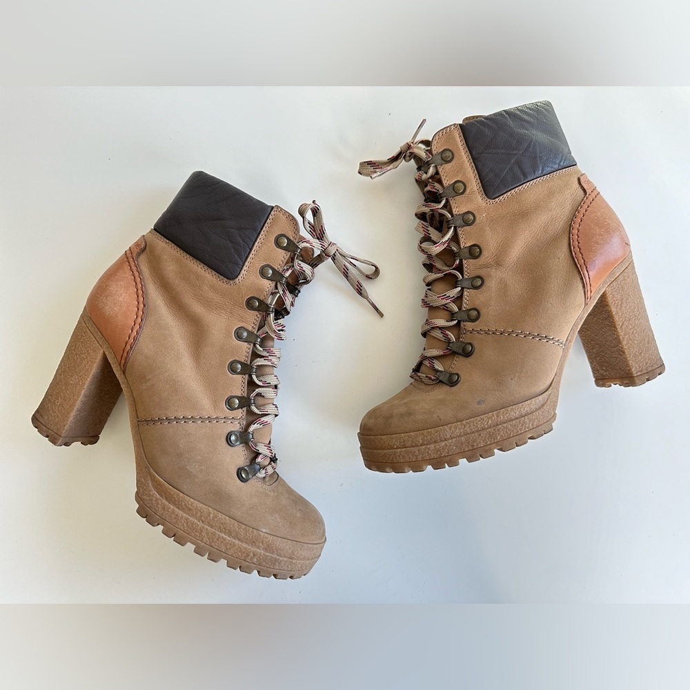See by Chloe Eileen Tan Lace Up Block Heel Logger Style Boots Size 39